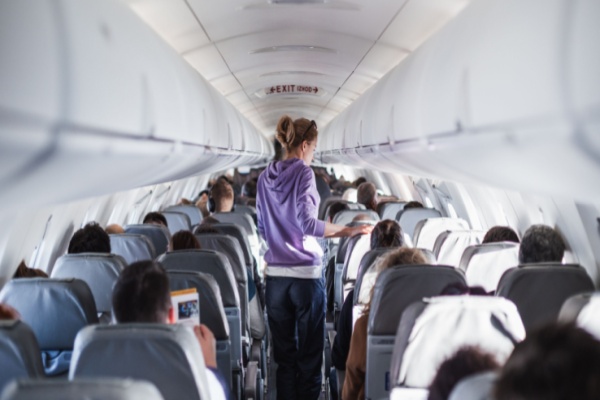 Transport aérien : des avancés contre les passagers perturbateurs